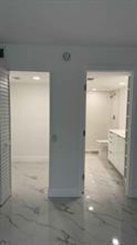 9301 W Lime Bay Boulevard 102, Tamarac, FL 33321