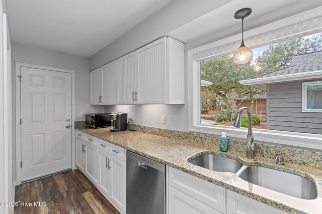 606 Camellia Lane, Sunset Beach, NC 28468