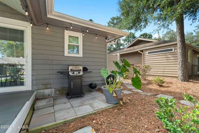 606 Camellia Lane, Sunset Beach, NC 28468