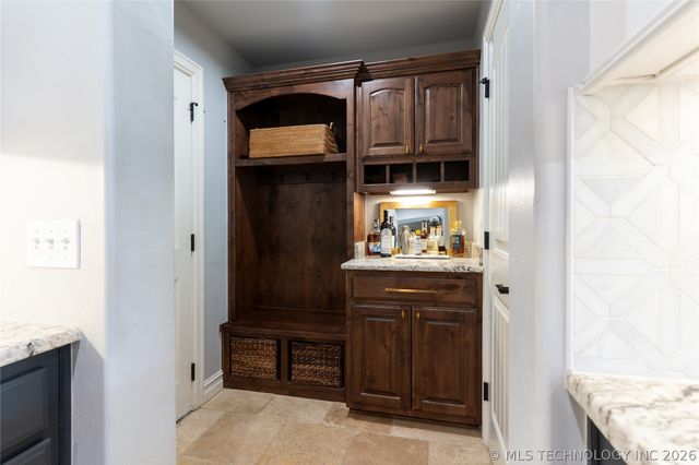 6957 N 195th East Avenue, Owasso, OK 74055