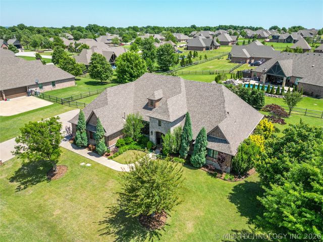 6957 N 195th East Avenue, Owasso, OK 74055