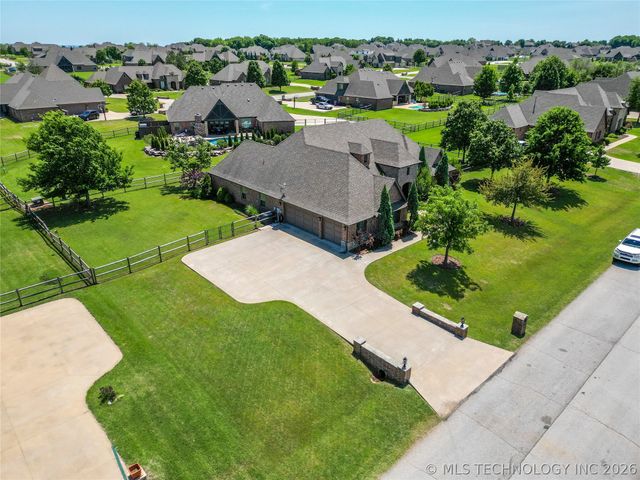 6957 N 195th East Avenue, Owasso, OK 74055