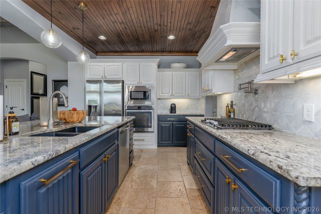 6957 N 195th East Avenue, Owasso, OK 74055