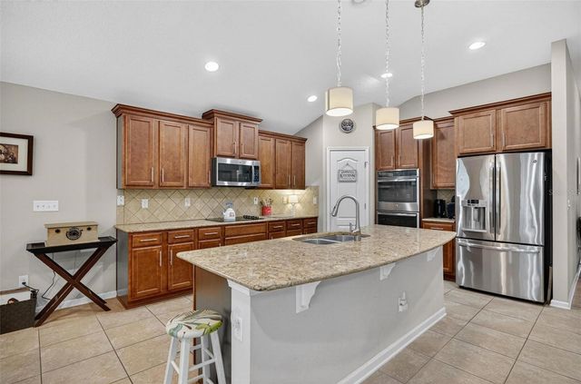 20 Arrowhead, Palm Coast, FL 32137