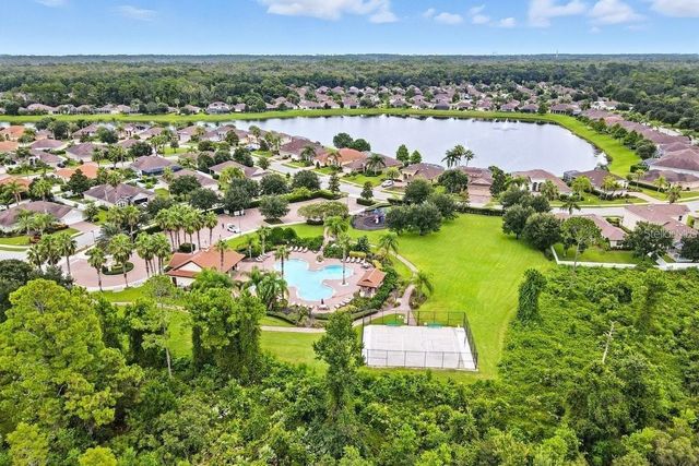 20 Arrowhead, Palm Coast, FL 32137