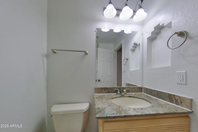 5214 E FOUNTAIN Street, Mesa, AZ 85205