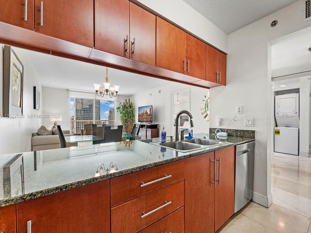 1200 Brickell Bay Drive 4019, Miami, FL 33131