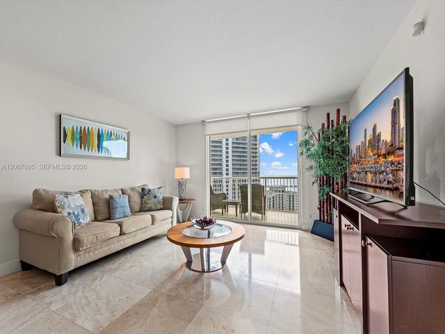 1200 Brickell Bay Drive 4019, Miami, FL 33131