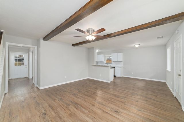 10946 Gulf Valley Street, Houston, TX 77075