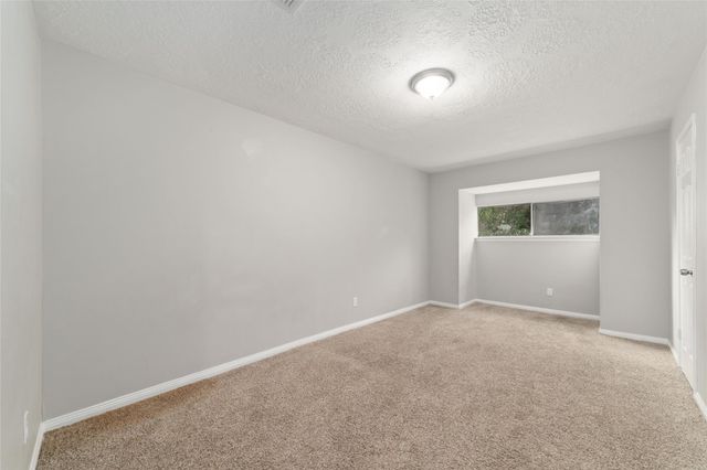 10946 Gulf Valley Street, Houston, TX 77075