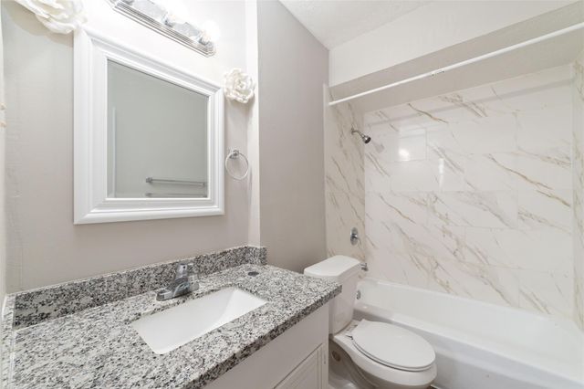 10946 Gulf Valley Street, Houston, TX 77075