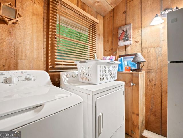 167 Mangums Trail, Blue Ridge, GA 30513