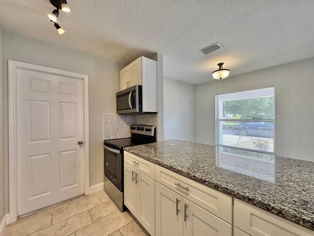 3212 E EMMA STREET, Tampa, FL 33610