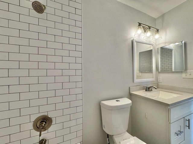 3212 E EMMA STREET, Tampa, FL 33610