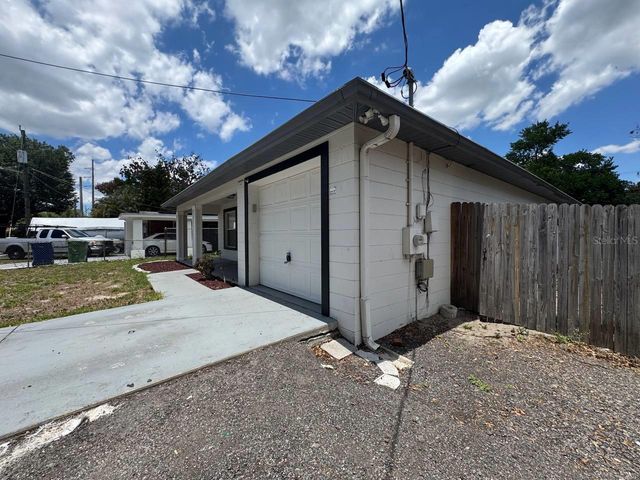 3212 E EMMA STREET, Tampa, FL 33610