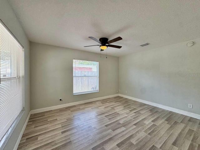 3212 E EMMA STREET, Tampa, FL 33610