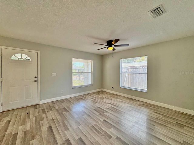 3212 E EMMA STREET, Tampa, FL 33610