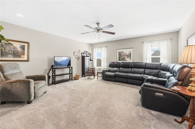 2496 Brookwater Lane, Fayetteville, AR 72703