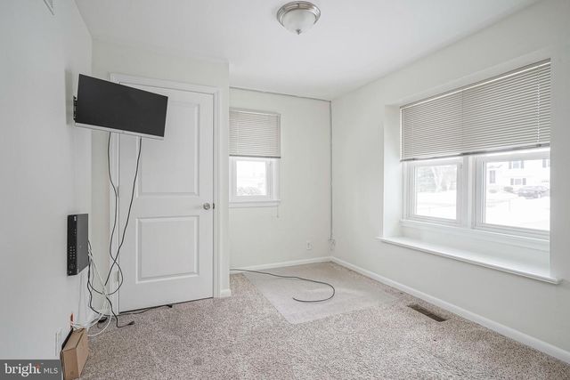 20 E LANDING RD, Blackwood, NJ 08012