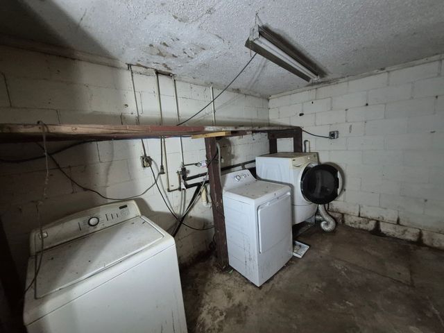 1302 N Bailey Street, Mexia, TX 76667