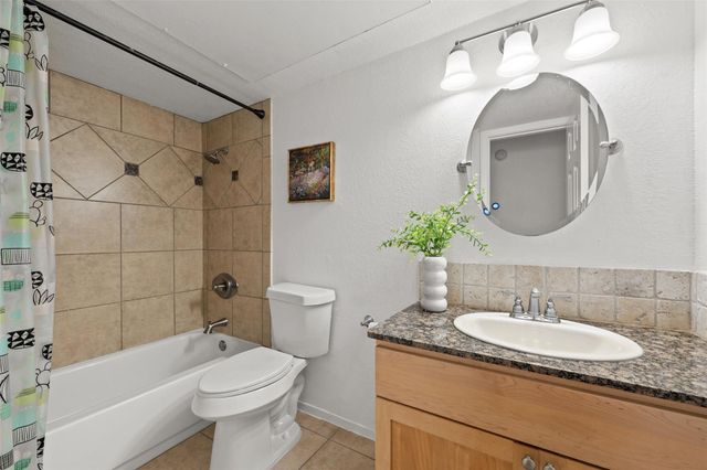 3627 Menchaca RD 105, Austin, TX 78704