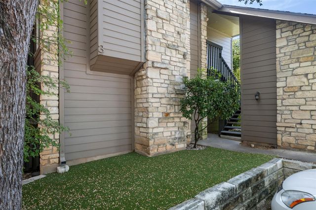 3627 Menchaca RD 105, Austin, TX 78704