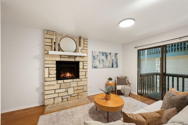 3627 Menchaca RD 105, Austin, TX 78704