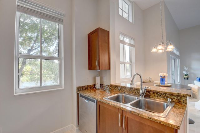 350 N Federal Highway 103, Boynton Beach, FL 33435