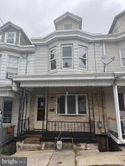 292 N 8TH ST, Pottsville, PA 17901
