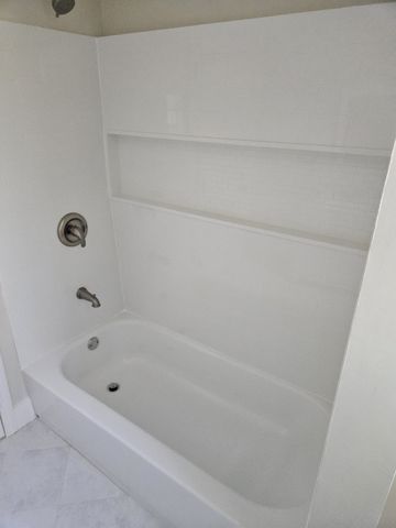 140 Shivel Dr, Hendersonville, TN 37075