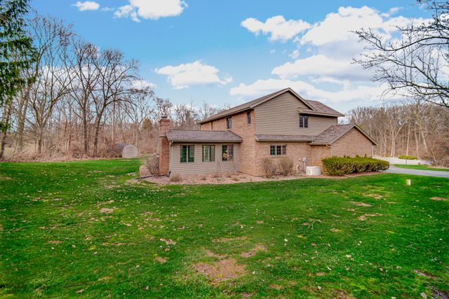 158 York Circle, Valparaiso, IN 46385