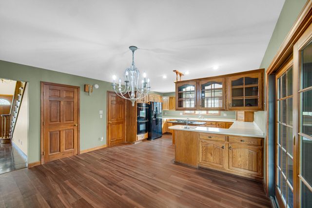 158 York Circle, Valparaiso, IN 46385