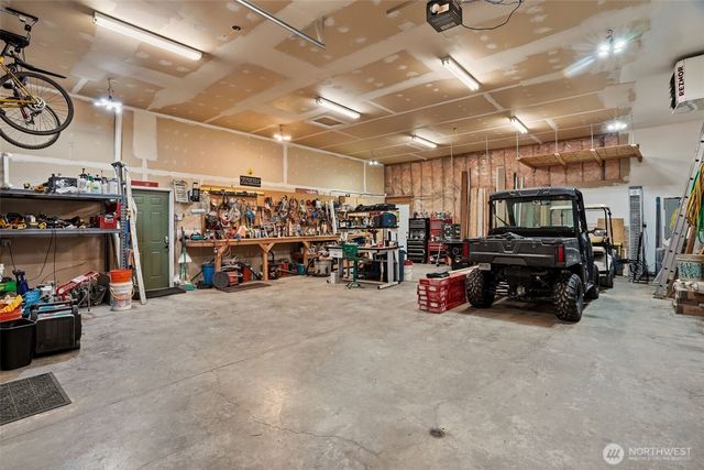 4101 N Ashton Rd, Otis Orchards, WA 99027