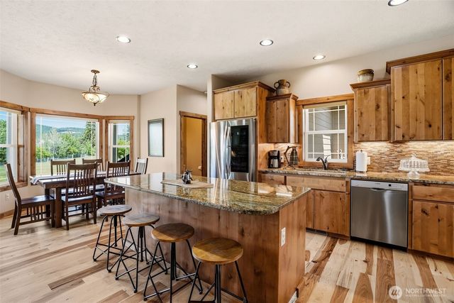 4101 N Ashton Rd, Otis Orchards, WA 99027