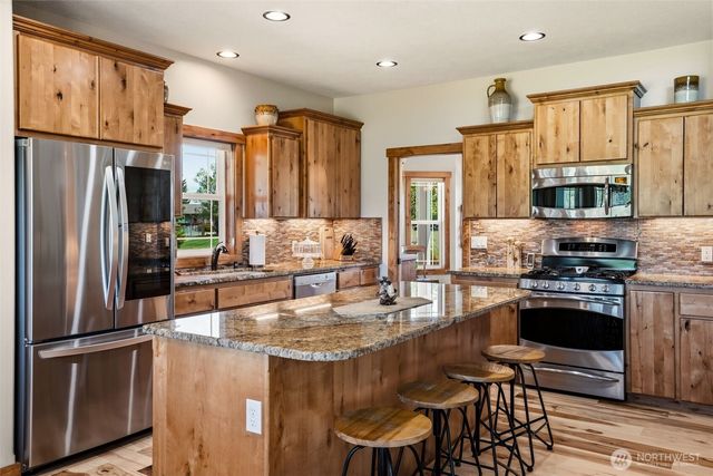 4101 N Ashton Rd, Otis Orchards, WA 99027