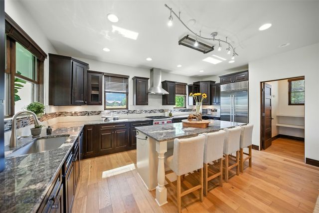 65 Hyalite Ranch Lane, Bozeman, MT 59718