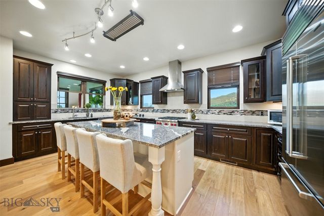 65 Hyalite Ranch Lane, Bozeman, MT 59718