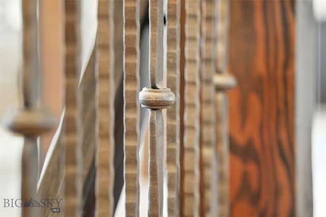 65 Hyalite Ranch Lane, Bozeman, MT 59718