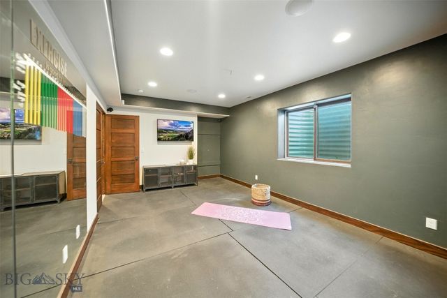 65 Hyalite Ranch Lane, Bozeman, MT 59718