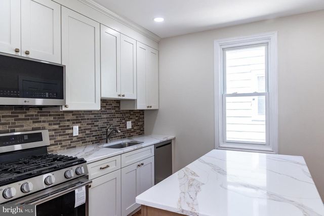 211 HARVARD AVE, Collingswood, NJ 08108