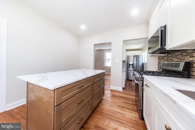 211 HARVARD AVE, Collingswood, NJ 08108