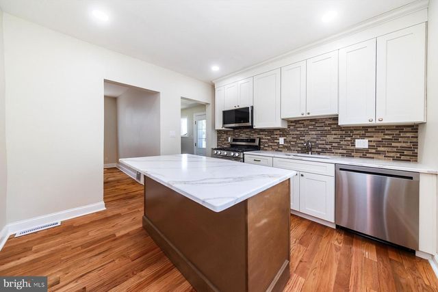 211 HARVARD AVE, Collingswood, NJ 08108