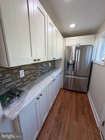 211 HARVARD AVE, Collingswood, NJ 08108