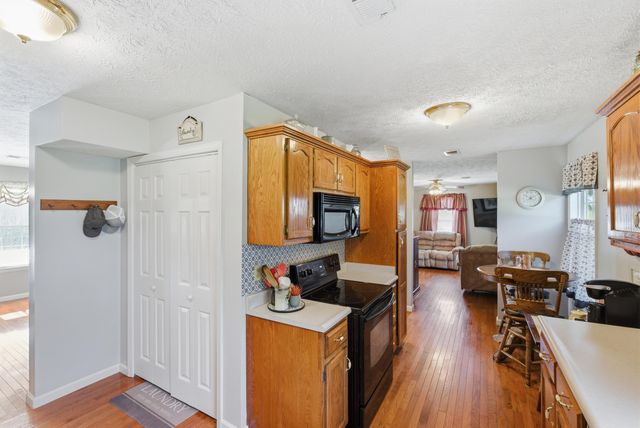 122 Raven Drive, Berea, KY 40403