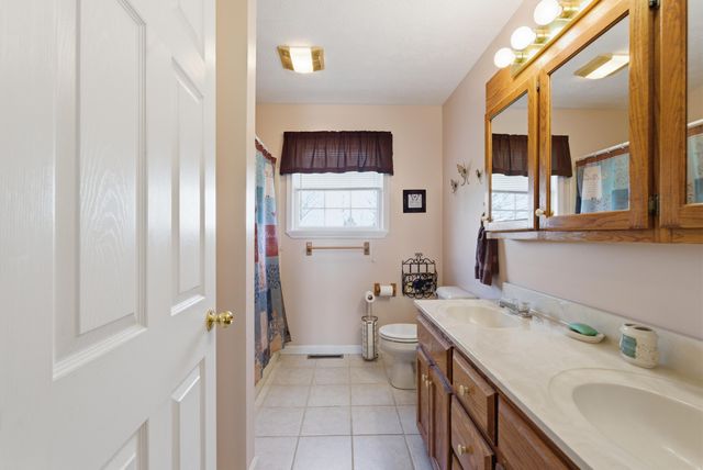 122 Raven Drive, Berea, KY 40403