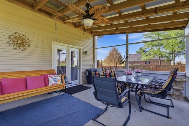 122 Raven Drive, Berea, KY 40403