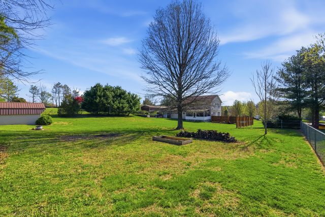 122 Raven Drive, Berea, KY 40403