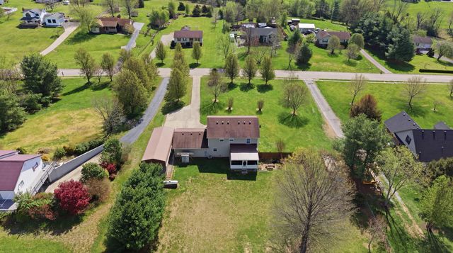 122 Raven Drive, Berea, KY 40403