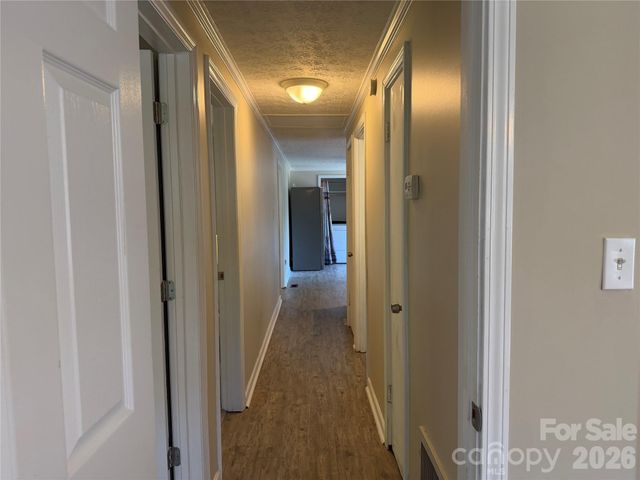 617 Oakwood Lane, Gastonia, NC 28056
