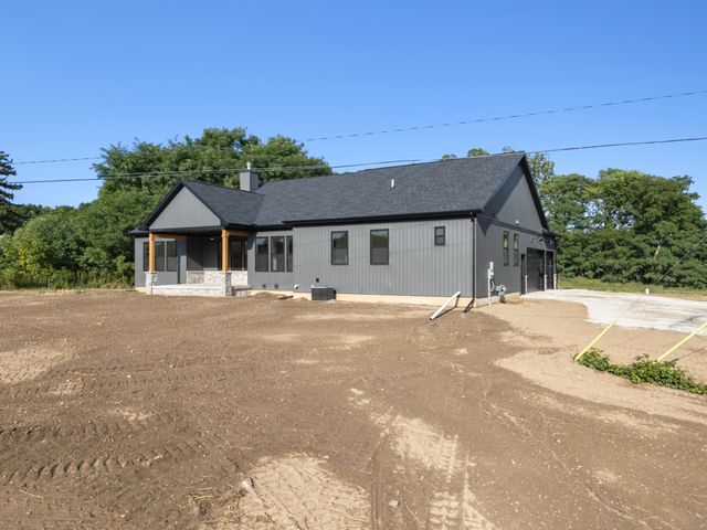 7997 Bergin Road, Oceola Twp, MI 48843